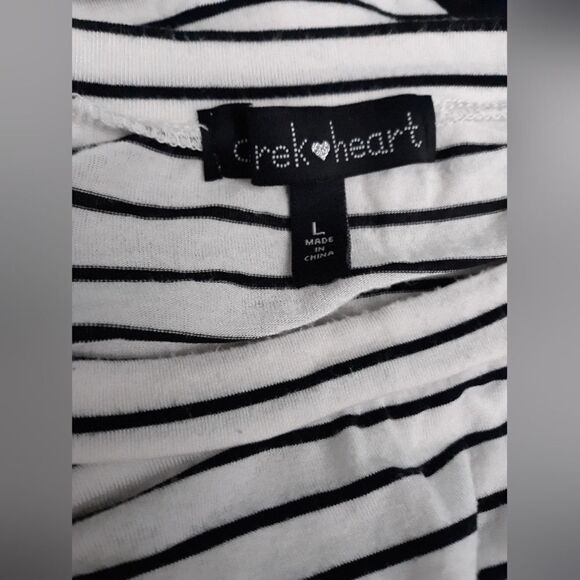 Derek Heart striped top - Picture 2 of 4